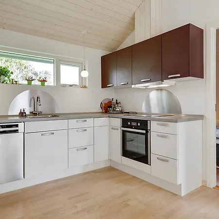 Sommerhuset Rusen 24 סטגה