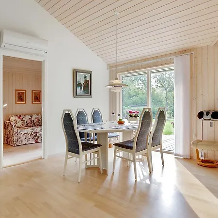 Sommerhuset Rusen 24 בית נופש