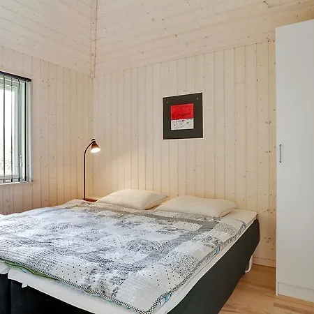 בית נופש Sommerhuset Rusen 24 *